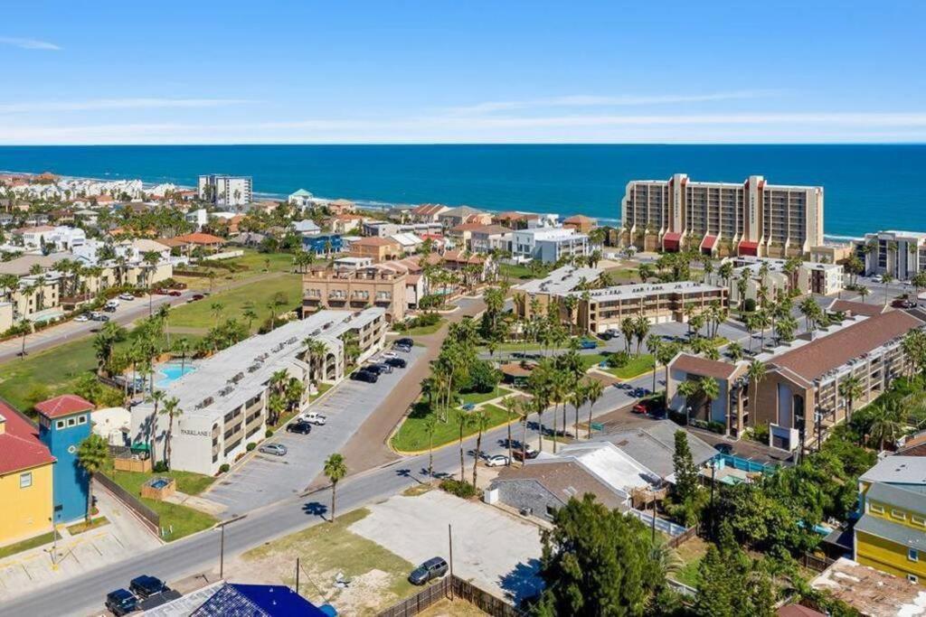 Casa vacanze 2 Bed 2 Bath By With Pool South Padre Island